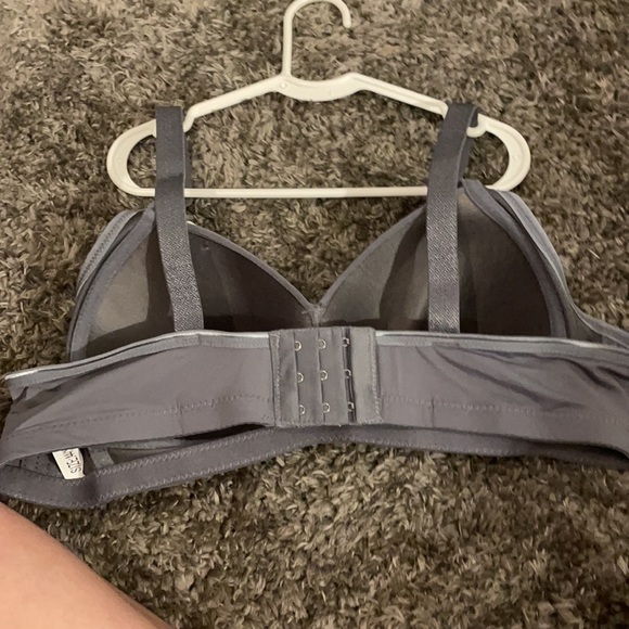 Huang cao bra - Picture 3 of 4